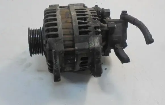 Opel Astra G Generator/alternator 