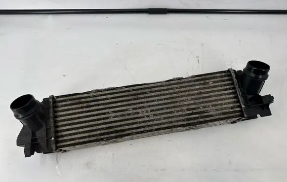 BMW 3 G20 G21 Intercooler radiator 8592701