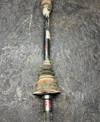 BMW X5 E70 Rear driveshaft 105381