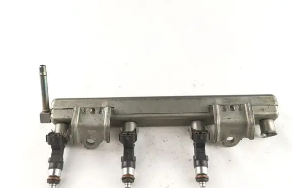 Nissan Note (E11) Fuel injectors set 16600AX200 0280158013