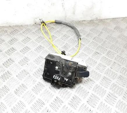 Volkswagen Polo III 6N 6N2 6NF Rear door lock 1HM862154A 400158 061299