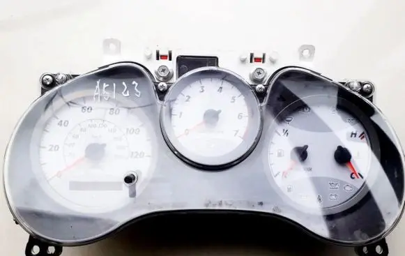 Toyota RAV 4 (XA20) Speedometer (instrument cluster) 8380042A70 83800-42A70