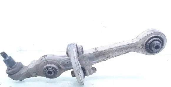 Volkswagen PASSAT B5 Front control arm 4D0407155P