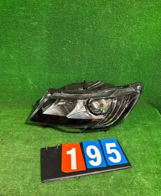 Skoda Superb B6 (3T) Headlight/headlamp 3T1941015H 1ZS01131409