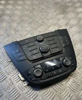 Nissan Qashqai Head unit multimedia control 13273255 13273102