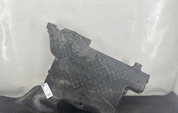Mercedes-Benz C W204 Engine splash shield/under tray A2125203223