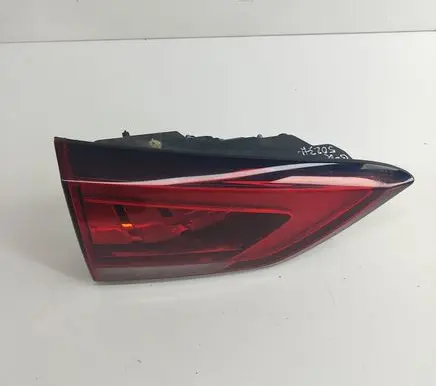 MG ZS Tailgate rear/tail lights 10571683