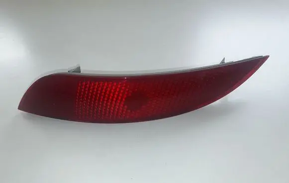 Ford Focus Rear tail light reflector F1EB13B415AB