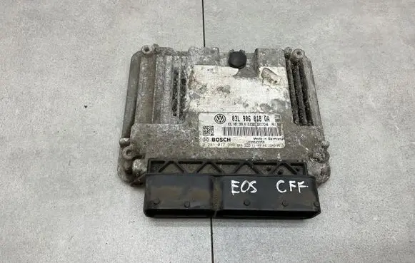 Volkswagen Golf VI Engine control unit/module 03L906018GA