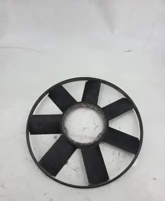 BMW 7 E38 Fan impeller 2243303