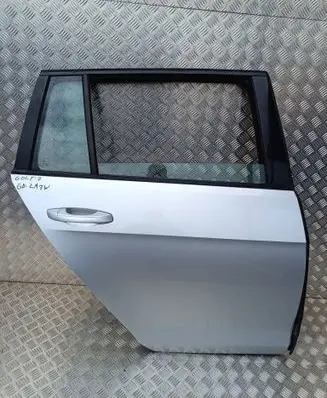 Volkswagen Golf VII Rear door
