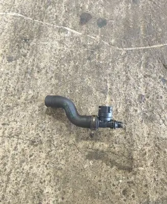 BMW 7 F01 F02 F03 F04 Engine coolant pipe/hose 7575432 757543202