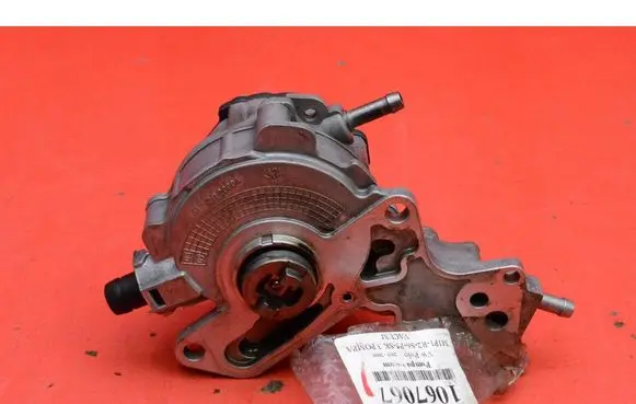 Volkswagen Cross Polo Vacuum pump 038145209N