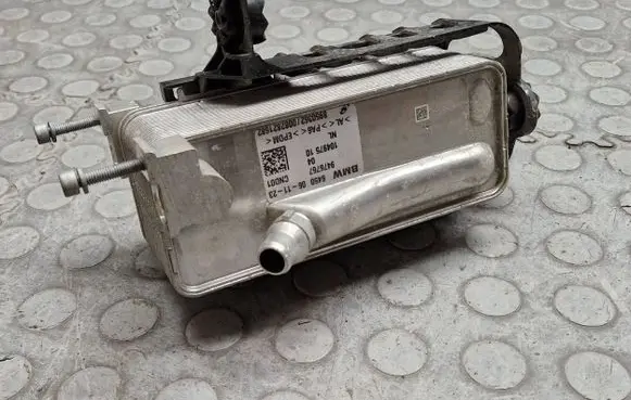 BMW i4 Air conditioning (A/C) air dryer 9476767