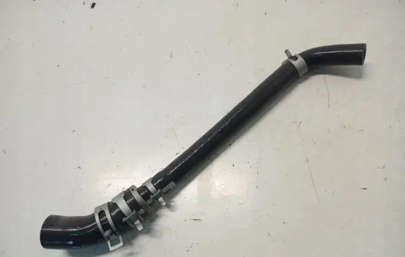 Hyundai i30 Engine coolant pipe/hose