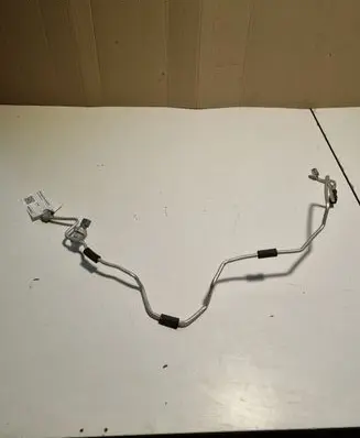 Air conditioning (A/C) pipe/hose