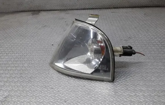 Front indicator light