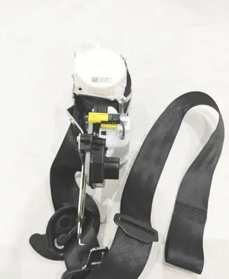 Audi A3 S3 8V Front seatbelt 8V3857706J