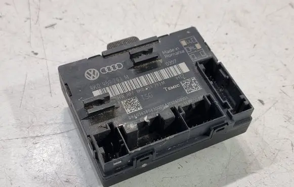 Audi A4 S4 B8 8K Door control unit/module 8K0959793M