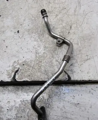 Nissan X-Trail T32 EGR valve line/pipe/hose 1111
