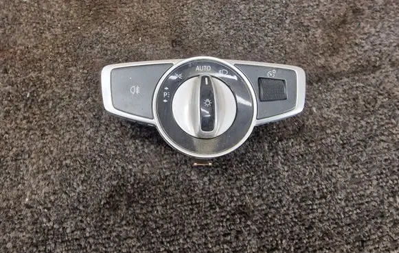 Mercedes-Benz C W205 Light switch A2059056500