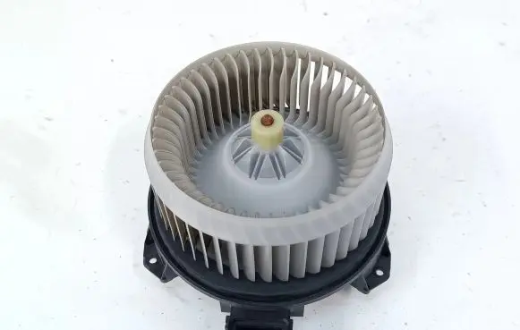Ford Fusion II Heater fan/blower AY2727006220