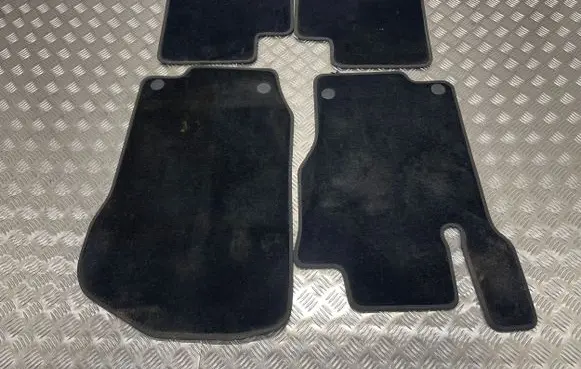 Mercedes-Benz GL X164 Car floor mat set A1646804248 A1646804148 A1646806648