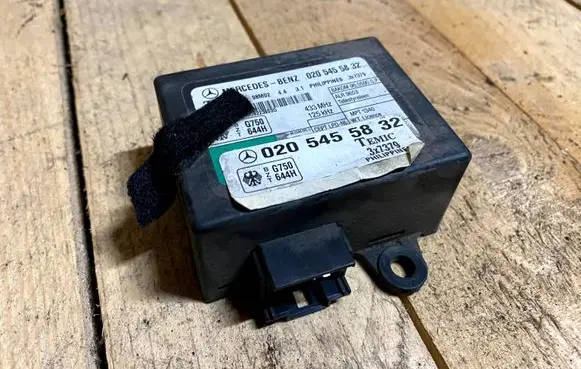 Mercedes-Benz Vito Viano W638 Immobilizer control unit/module a0205455832 0205455832
