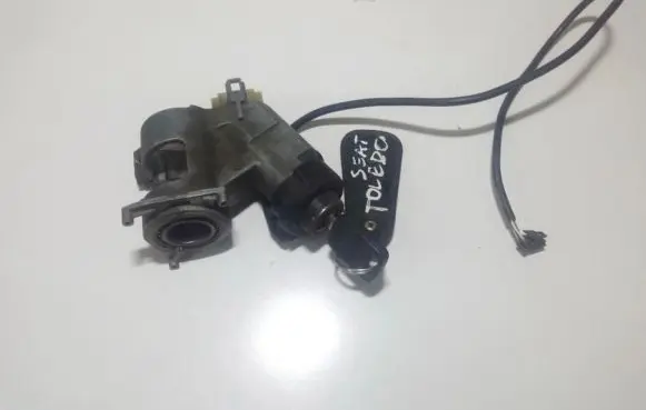 Seat Toledo I (1L) Ignition lock 357905851