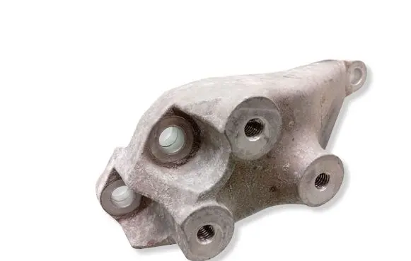 Opel Zafira C Gearbox mounting bracket 13248569