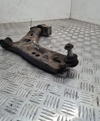 Volkswagen PASSAT CC Front lower control arm/wishbone