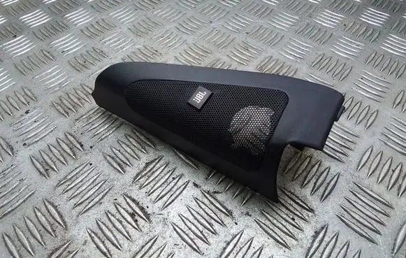 Toyota Prius (XW20) Front door speaker cover trim 6749247020 6749247030