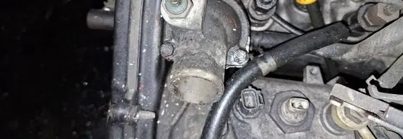 Suzuki Vitara (ET/TA) Engine coolant pipe/hose