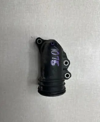 Mercedes-Benz S W222 Engine coolant pipe/hose a6422001556