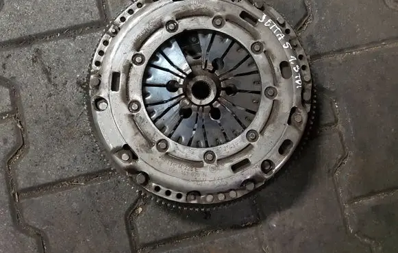 Volkswagen Jetta V Clutch set kit 03G141025N