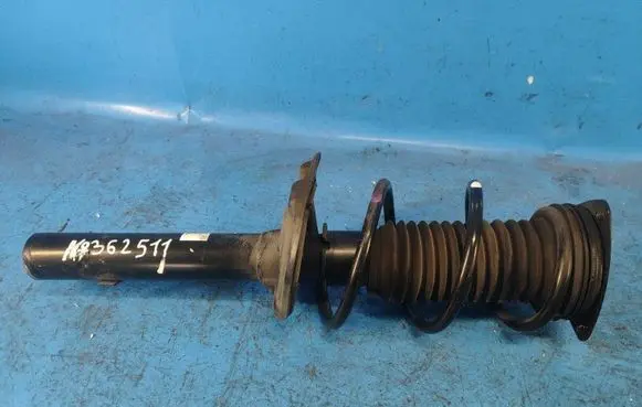 Nissan X-Trail T33 Front shock absorber/damper 543036RR0E