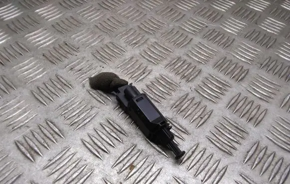Clutch pedal sensor