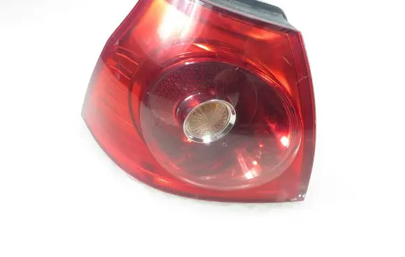 Volkswagen Golf V Rear/tail lights 1K6945095E