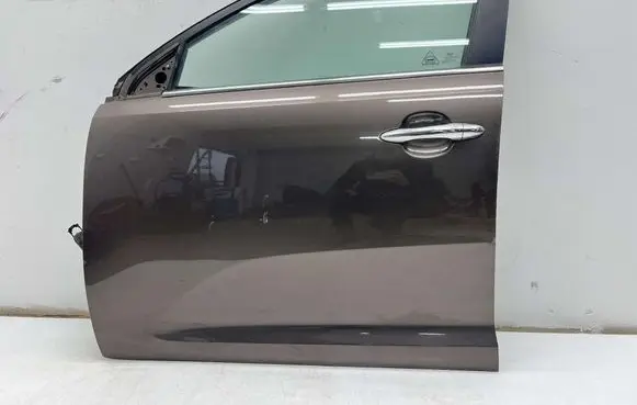 KIA Sportage Front door MMAUTKO23353