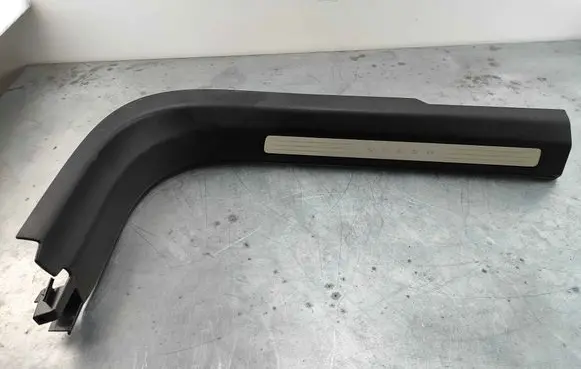 Volvo XC60 Front sill trim cover 31448014