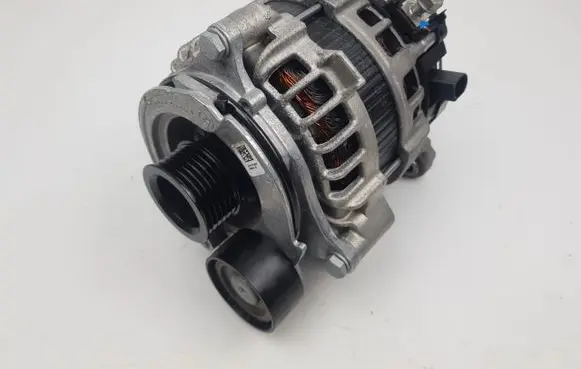 BMW 3 G20 G21 Generator/alternator 857135812318571358