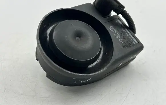 Audi Q7 4L Alarm system siren 1K0951605C F005V00327