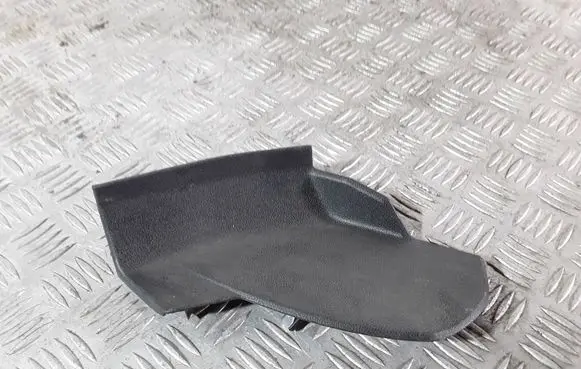 Mercedes-Benz B W245 Dashboard side end trim A1696800178 1005514