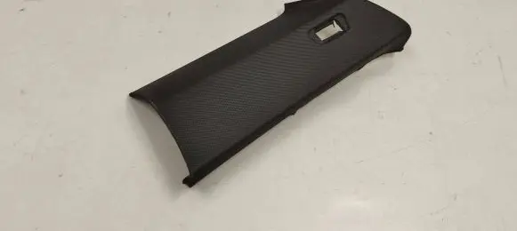 BMW i4 (C) pillar trim 7490363