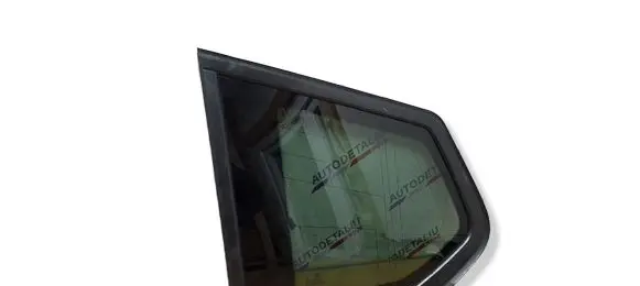 BMW X3 F25 Rear side window 7205629