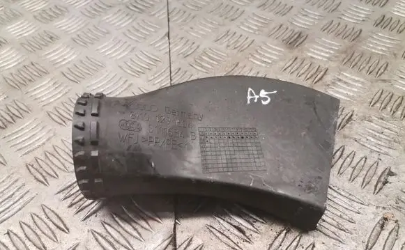 Audi A5 8T 8F Air intake duct part 8k0129604