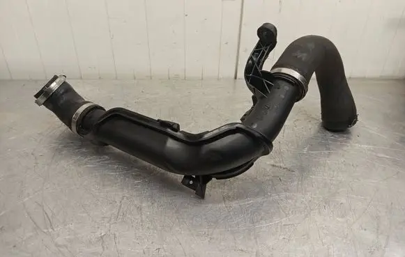 Seat Leon (1P) Intercooler hose/pipe 1K0145770AE