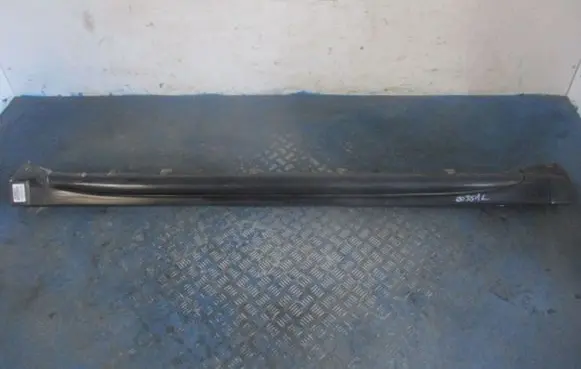Mitsubishi Outlander Sill