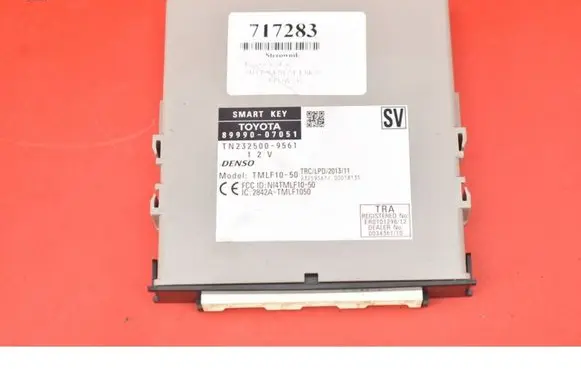 Toyota Avalon XX10 Engine control unit/module ECU 89990-07051