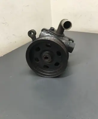 Jeep Cherokee Power steering pump